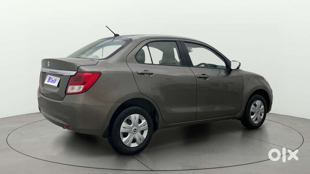 Maruti Suzuki Swift Dzire Amt Vxi, 2022, Petrol