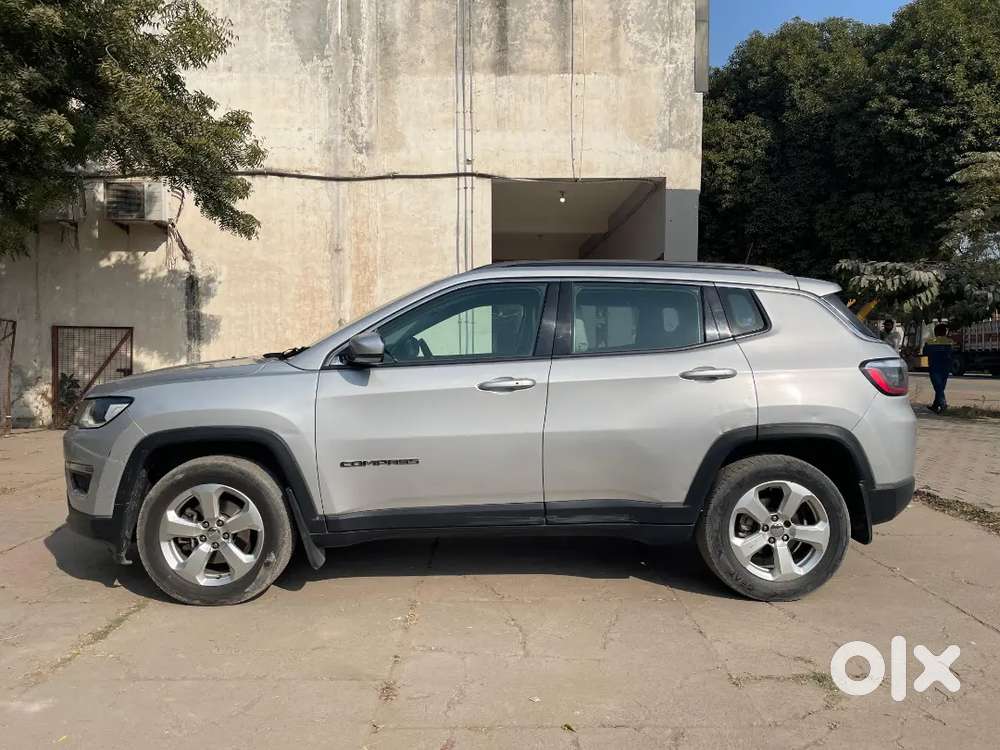 Jeep Compass 2017 Petrol Well Maintained