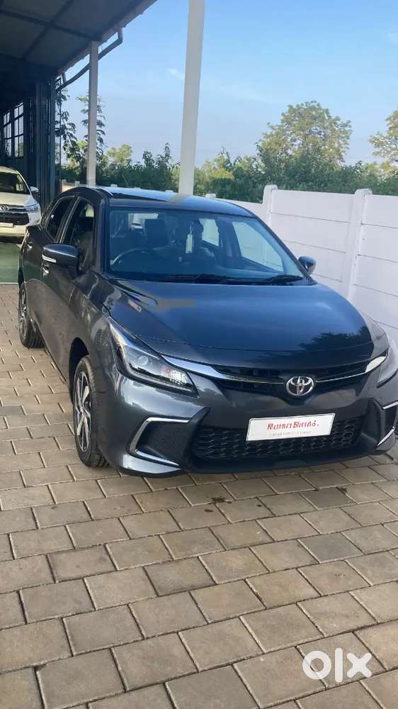 Toyota Glanza 1.2 G Petrol Manual 2024
