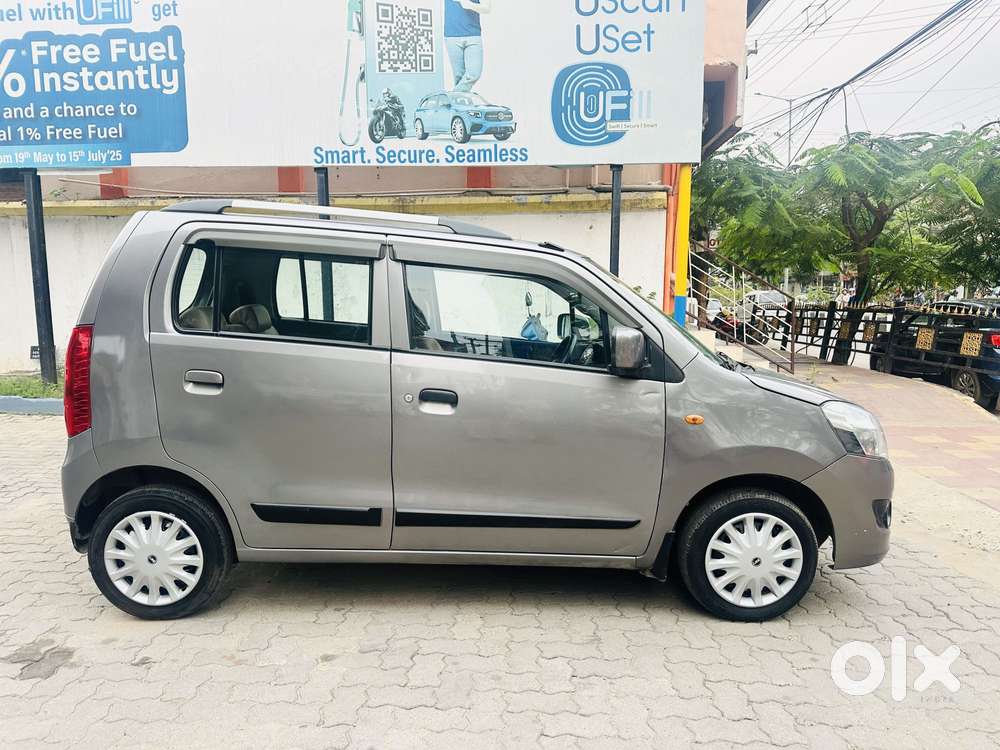 Maruti Suzuki Wagon R Vxi Opt, 2016, Petrol