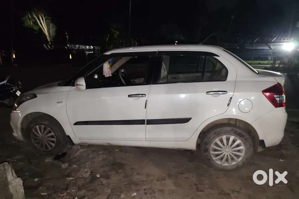 Maruti Suzuki Dzire 1.2 Vxi 2016