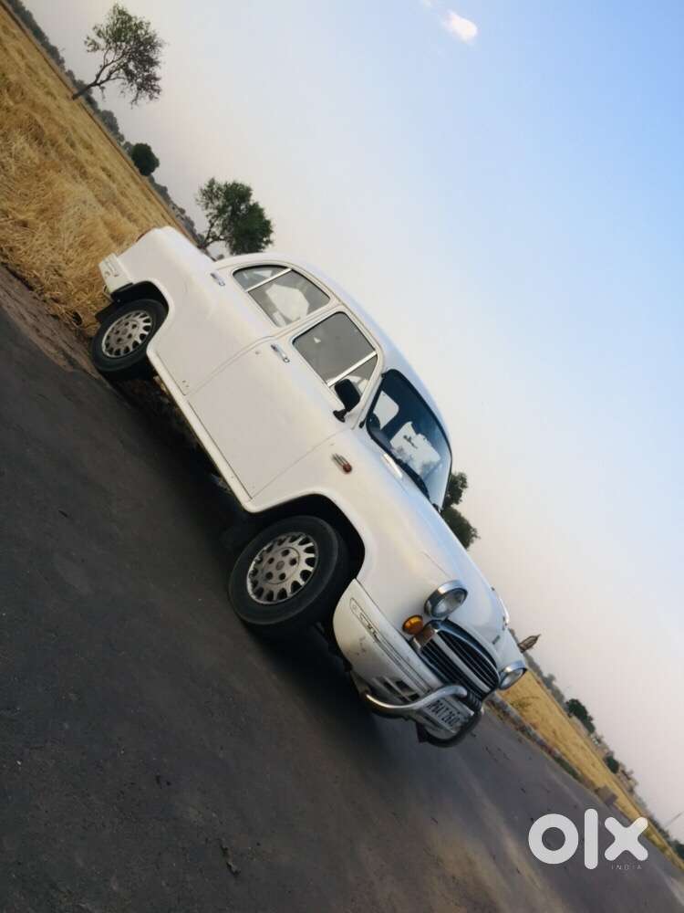 Ambassador Ambassador 2013 Diesel 75000 Km Driven