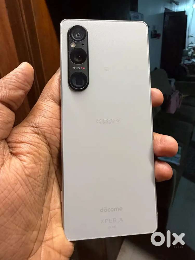 Sony xperia 1 mark 5 flagship