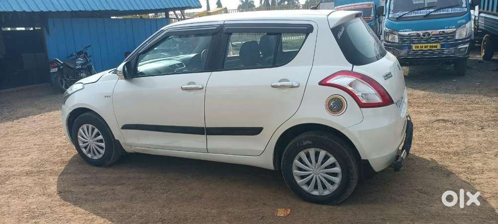 Maruti Suzuki Dzire 2017 Petrol Well Maintained New Insurance
