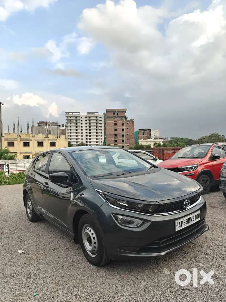 Tata Altroz 1.2 Xe 2022 Manual  Excellent Condition
