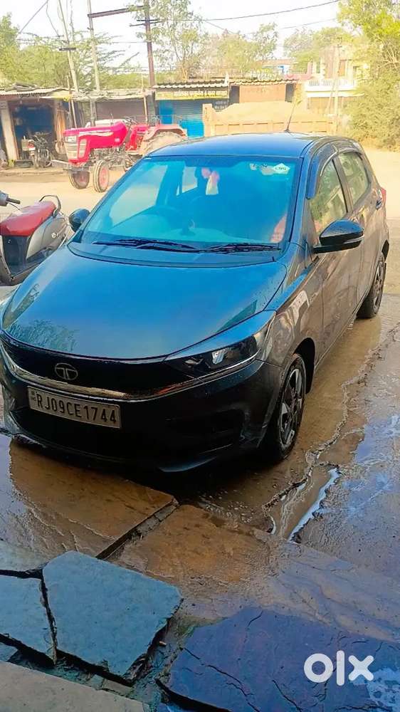 Tata Tiago 1.2 Revotron Xt 2025