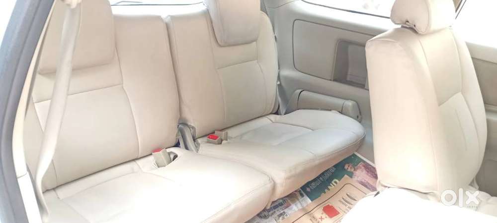 Toyota Innova 2.5v 2010 Model Fc-01-05-2030 Full Company Serviced Car