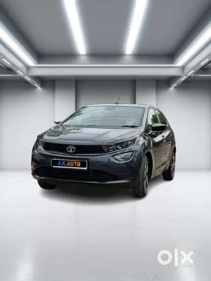 Tata Altroz Xz, 2023, Petrol