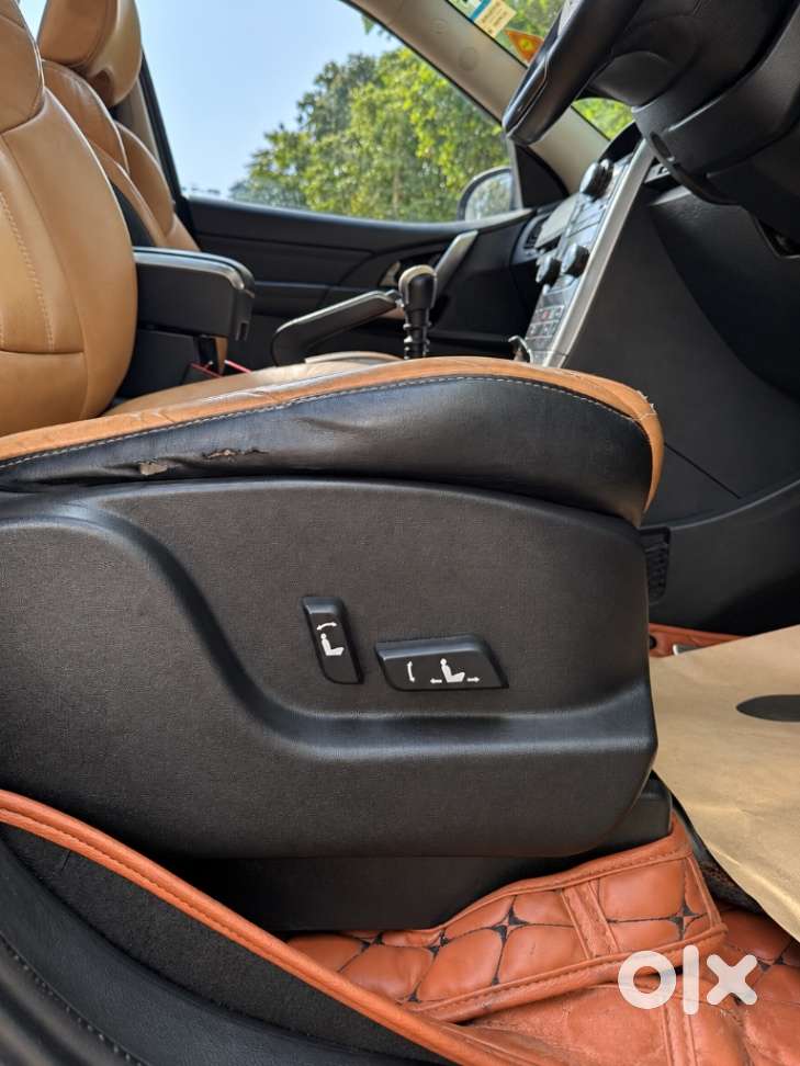 Mahindra Xuv500 W11 Option, 2020, Diesel