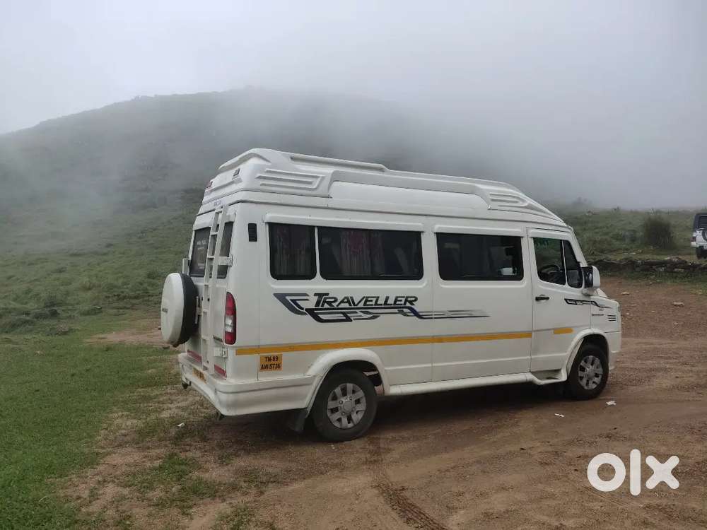 Force Motors Tempo Traveller 2012(ac)