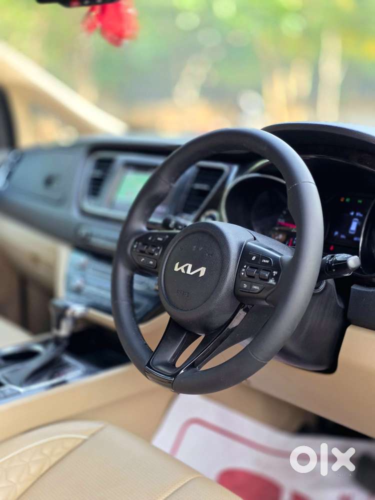 Kia Carnival Limousine Plus 7 Str, 2022, Diesel