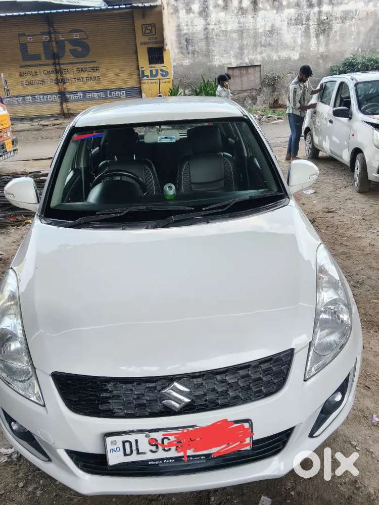 Maruti Suzuki Swift 2017 Cng & Hybrids Well Maintained