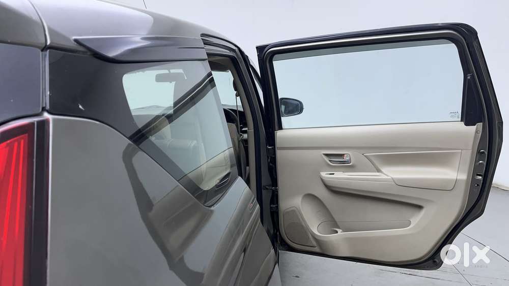 Maruti Suzuki Ertiga Zxi At, 2019, Petrol