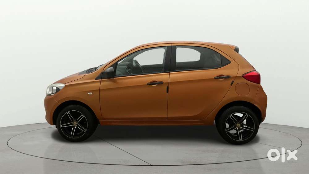 Tata Tiago 1.2 Revotron Xm, 2016, Petrol