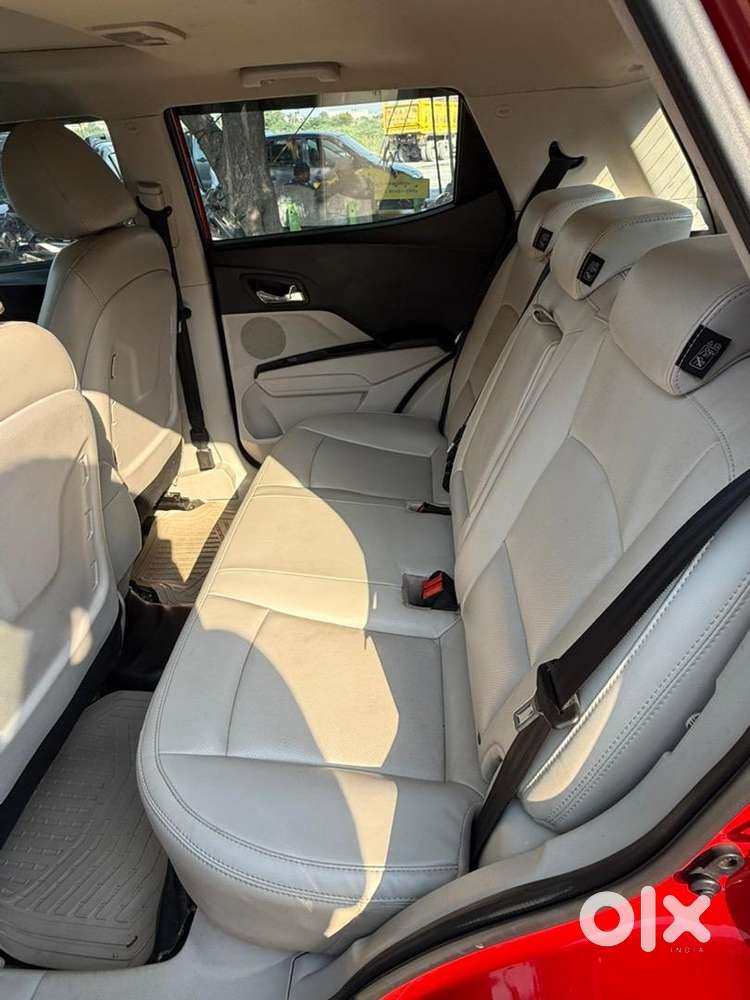 Mahindra Xuv300 2020 Diesel 140000 Km Driven