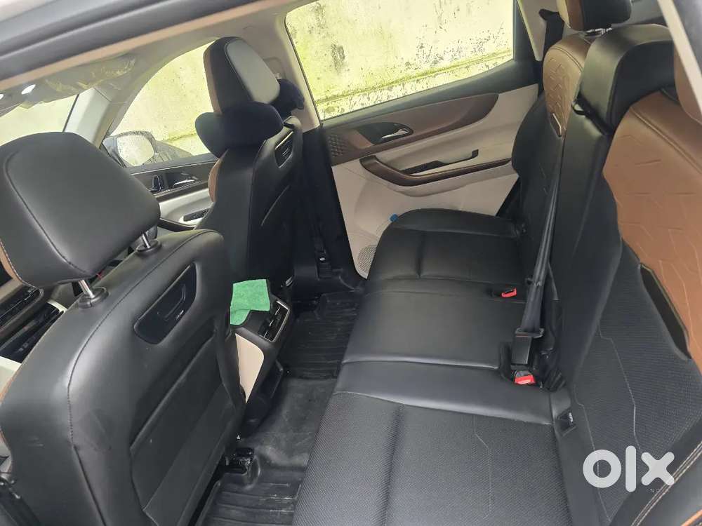 Mahindra Xuv 7xo Ax7 2026