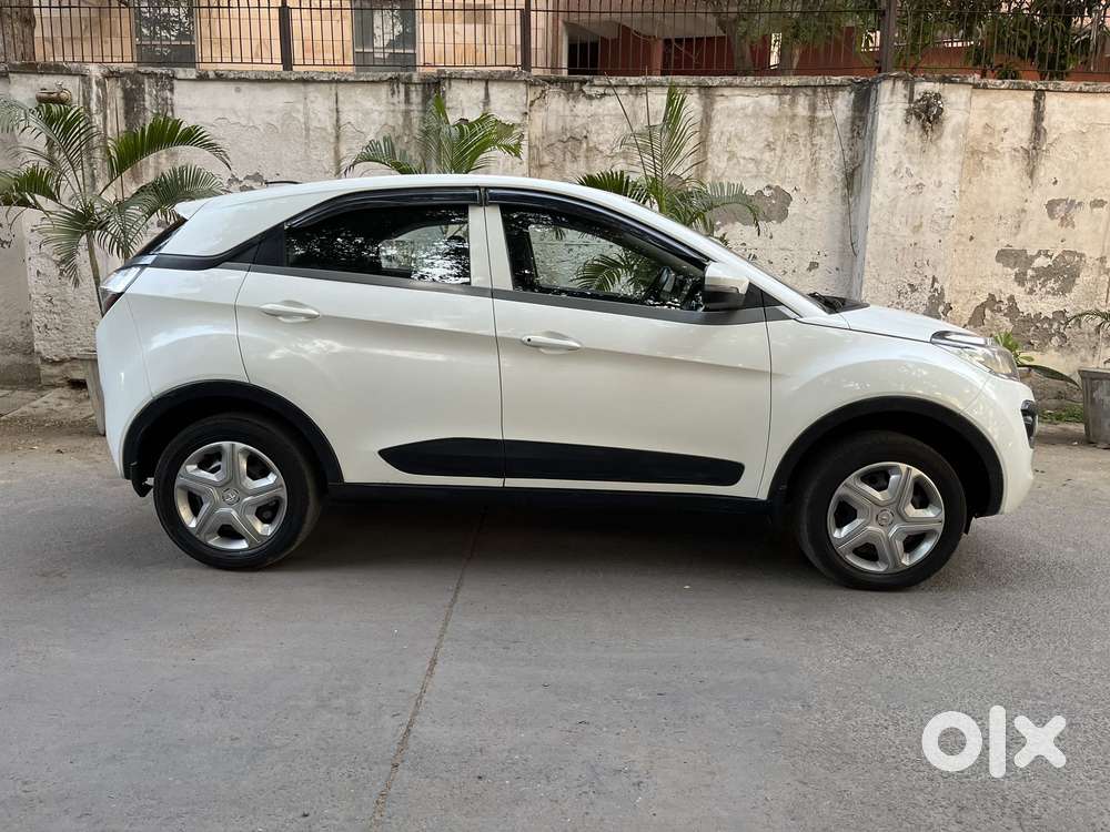 Tata Nexon 1.2 Petrol, 2018, Cng & Hybrids