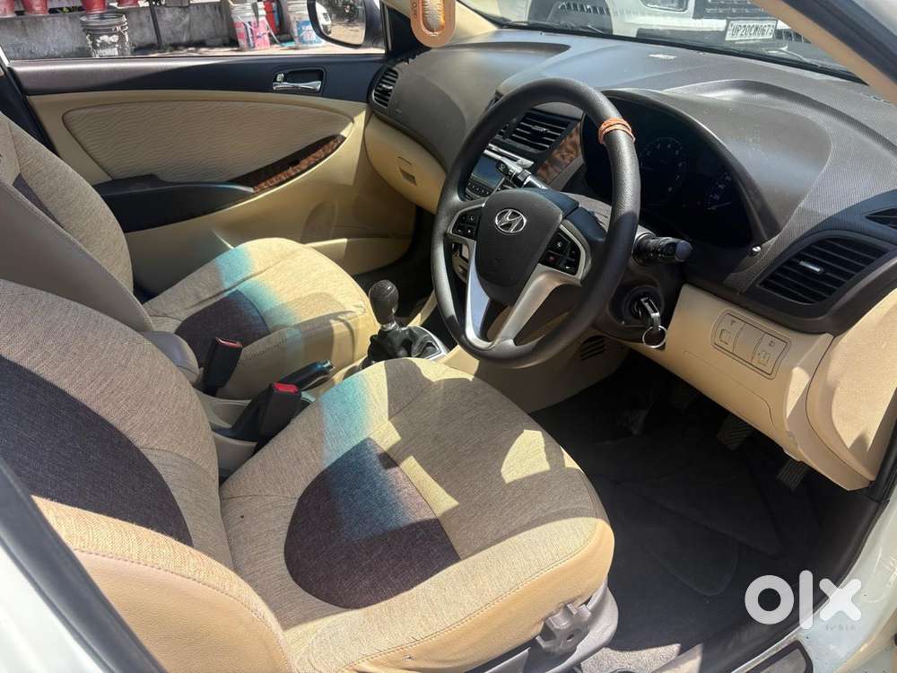 Hyundai Fluidic Verna 1.6 Vtvt Sx, 2013, Petrol