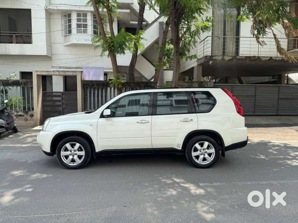 Nissan X-trail S At Petrol, 2011, Petrol