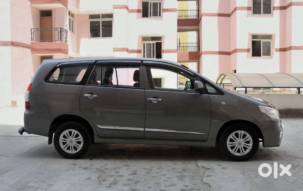 Toyota Innova 2.5 G (diesel) 7 Seater, 2015, Diesel