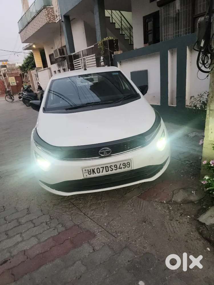 Tata Altroz 1.2 Xt Manual Petrol 2020