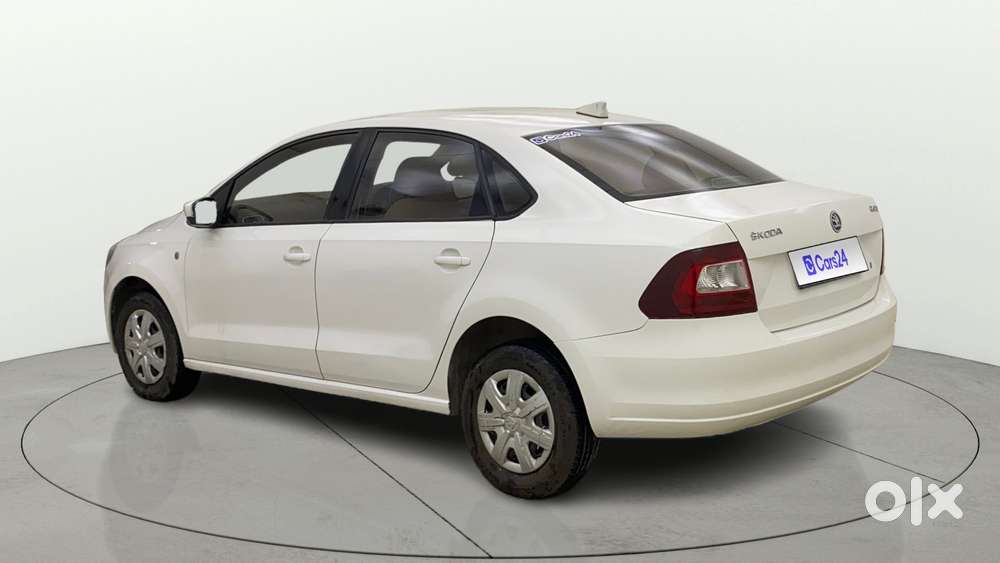 Skoda Rapid 1.6 Ambition Plus Mpi, 2014, Petrol