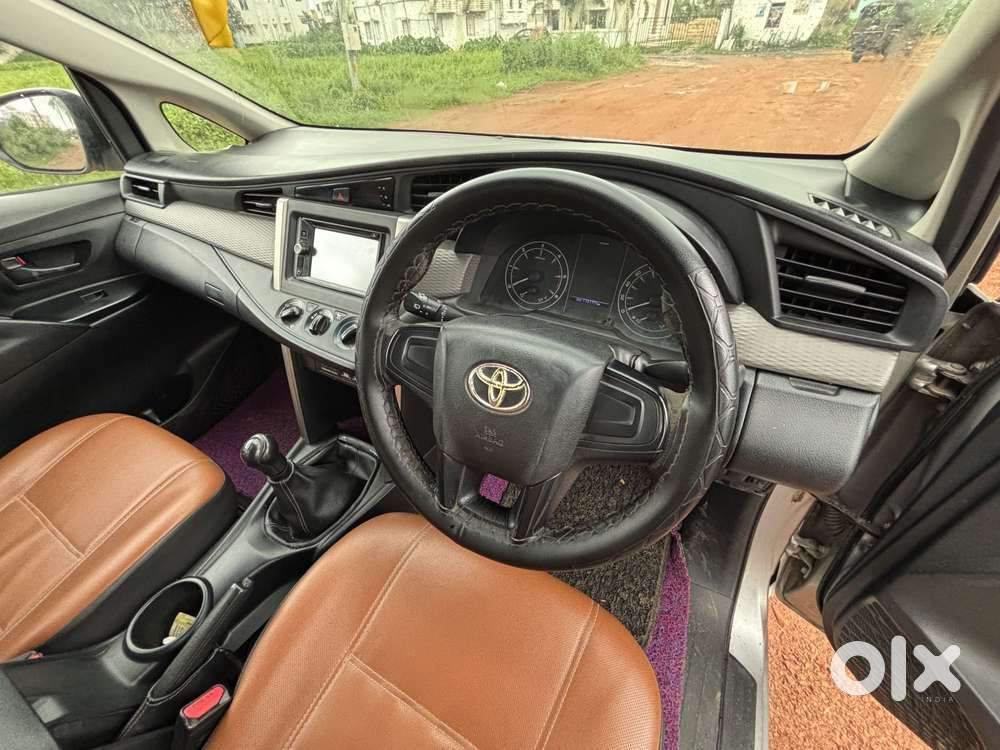 Toyota Innova Crysta 2.4 G Mt 8s, 2018, Diesel