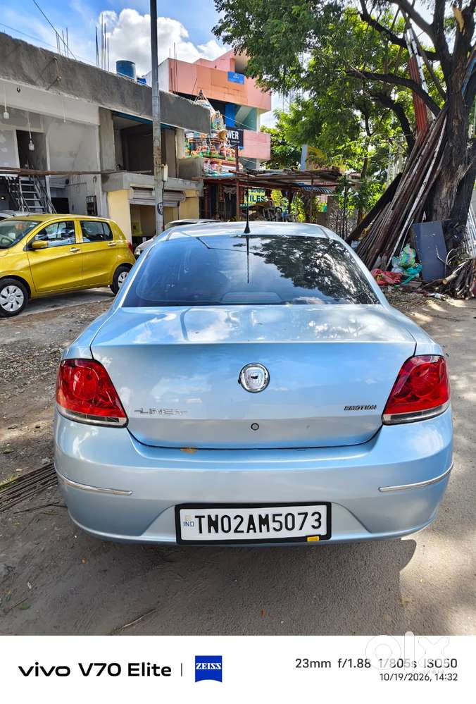 Fiat Linea 1.3 Emotion, 2010, Petrol