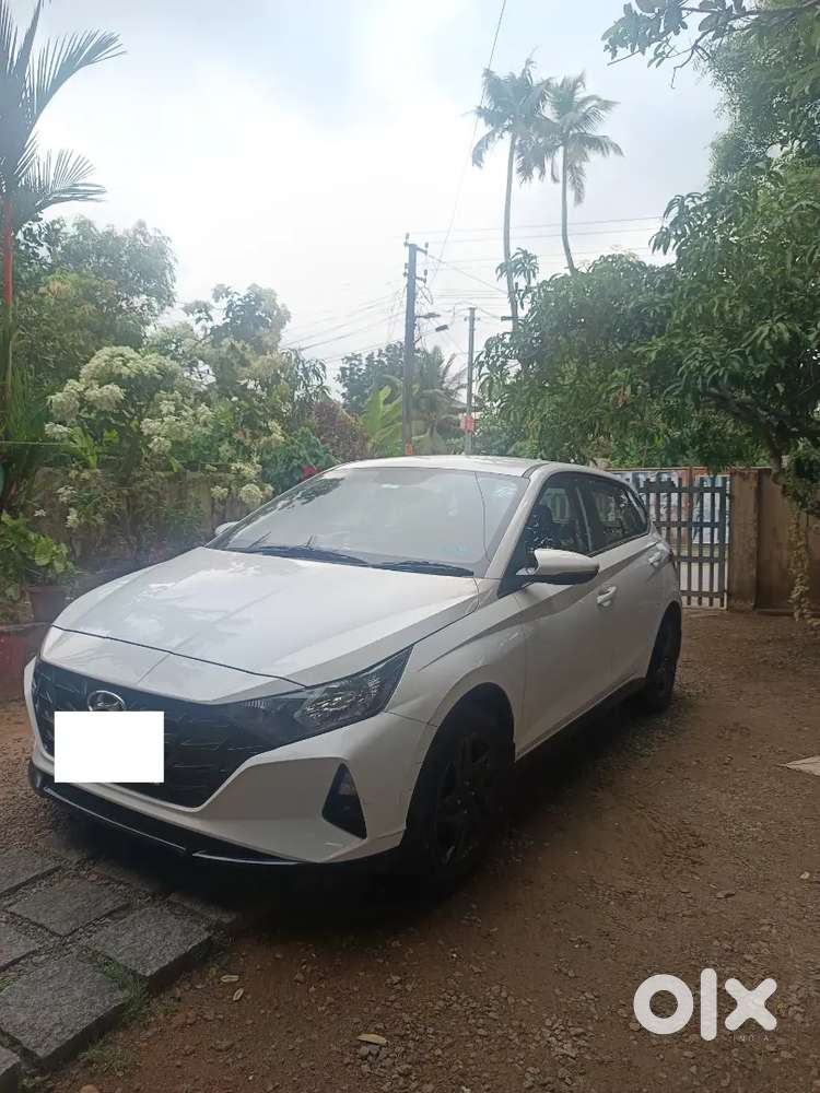 Hyundai I20 2022 Petrol 12500 Km Driven