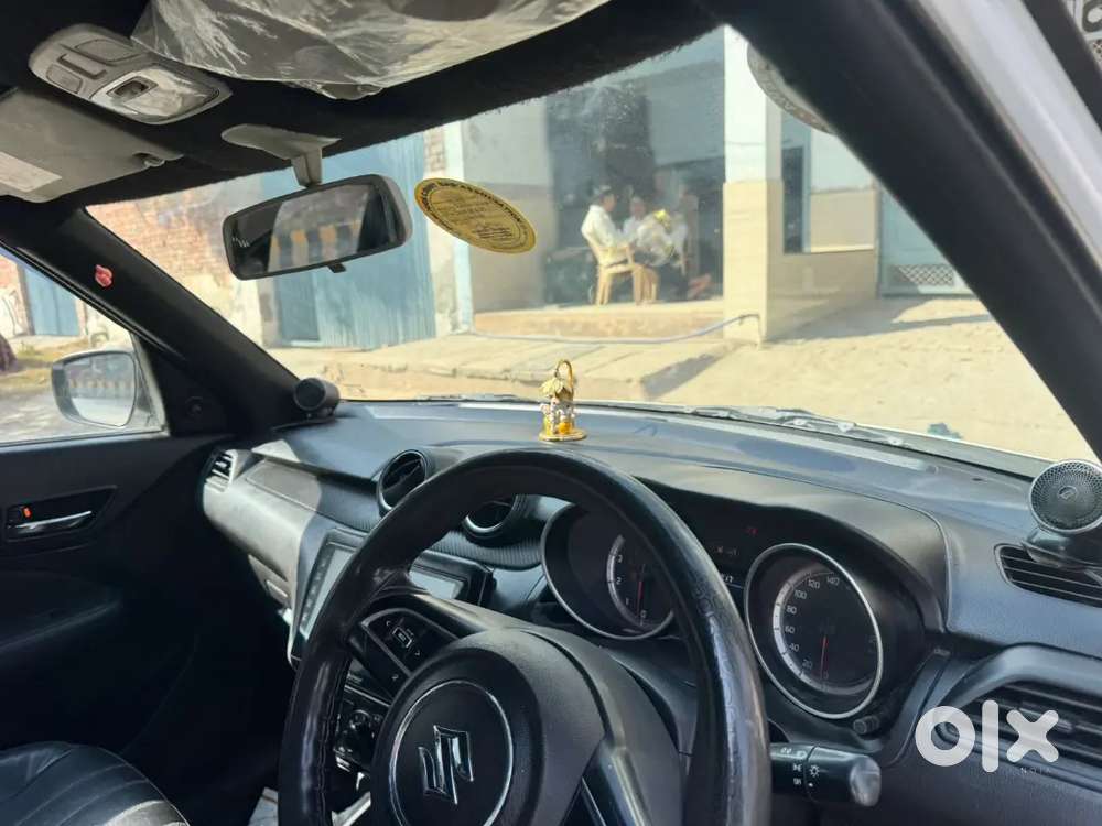 Maruti Suzuki Swift 2022 Petrol 48000 Km Driven