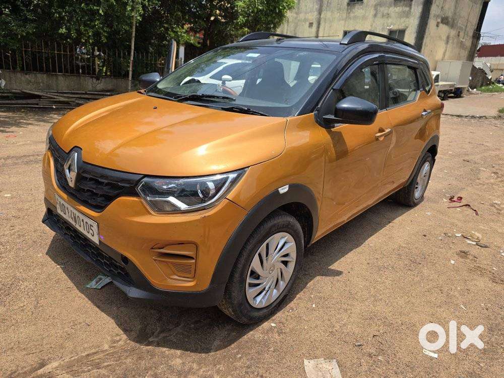 Renault Triber 1.0 Rxz Dual Tone, 2021, Petrol