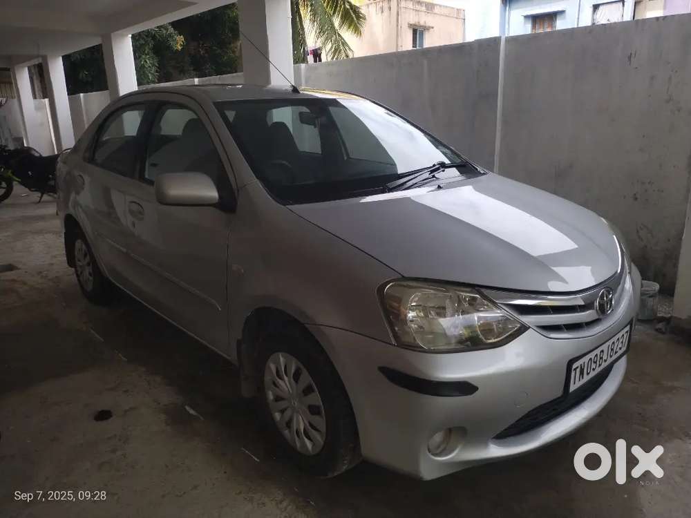 Toyota Etios 2011 Petrol Well Maintained