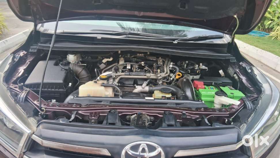 Toyota Innova Crysta 2.4 G Mt 7 Str, 2016, Diesel