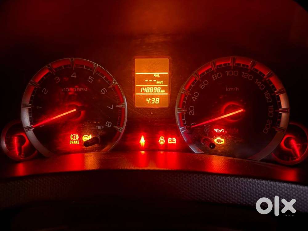 Maruti Suzuki Swift 2013 Cng & Hybrids Well Maintained