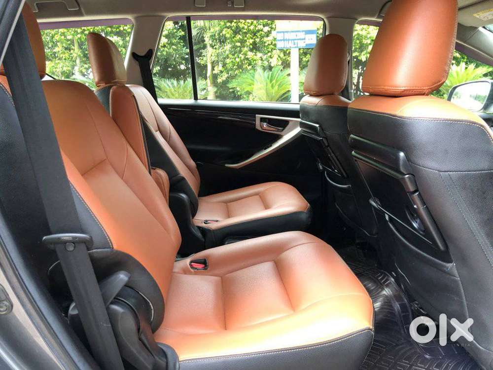 Toyota Innova Crysta 2.4 Vx Mt, 2019, Diesel