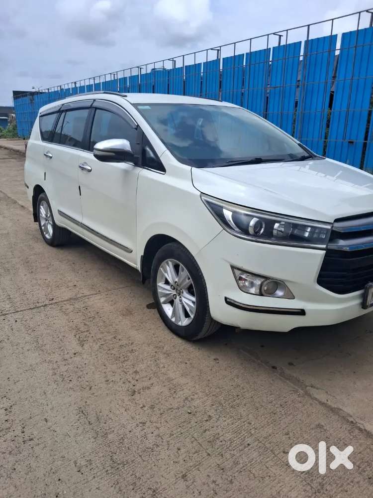 Toyota Innova Crysta 2016 Diesel Automatic