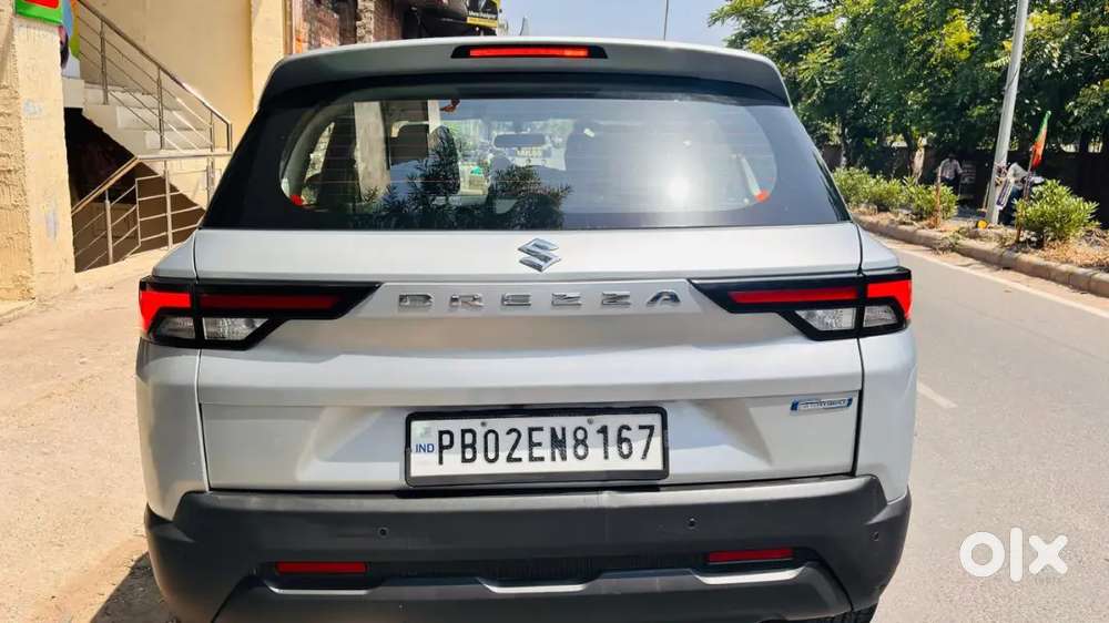 Maruti Brezza Vxi 2023 Hybrid