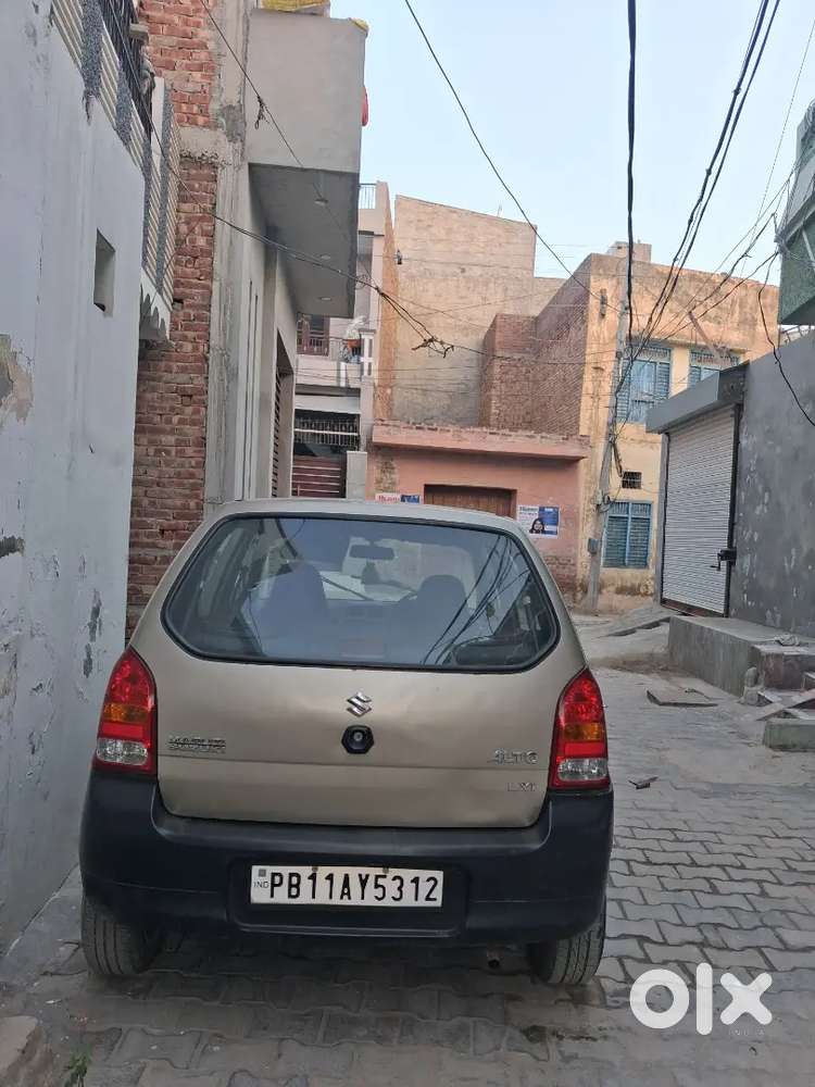 Maruti Suzuki Alto 2011 Petrol Manual
