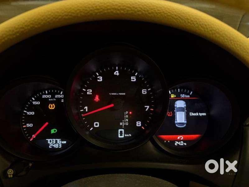 Porsche Macan Turbo, 2017, Petrol