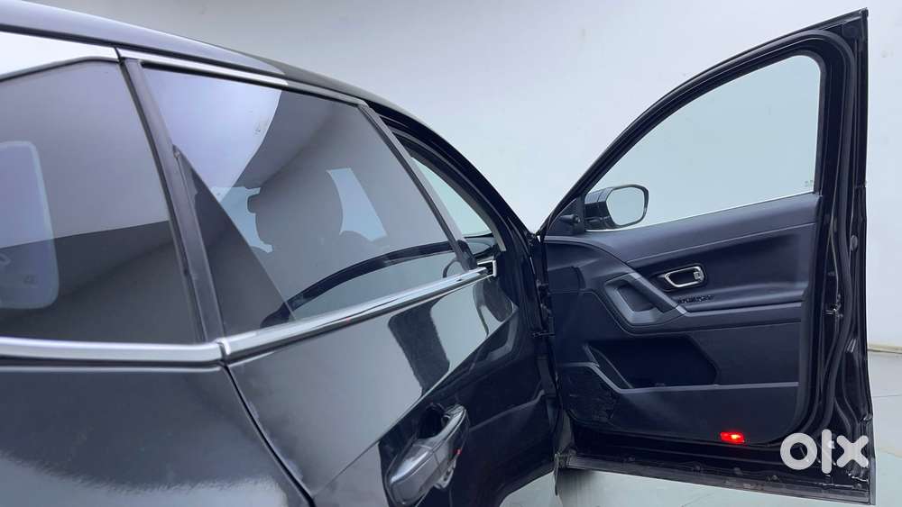 Tata Harrier Xza Plus Dark Edition, 2021, Diesel