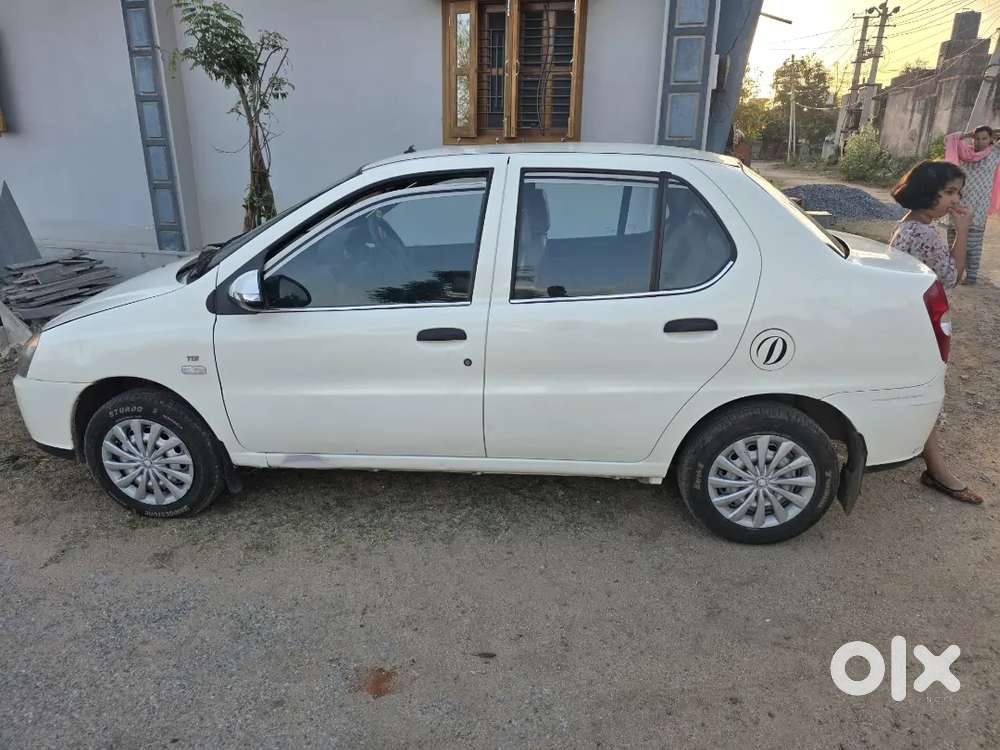 Tata Indigo Tdi With Superb Condition  New Tyre Full Insurance