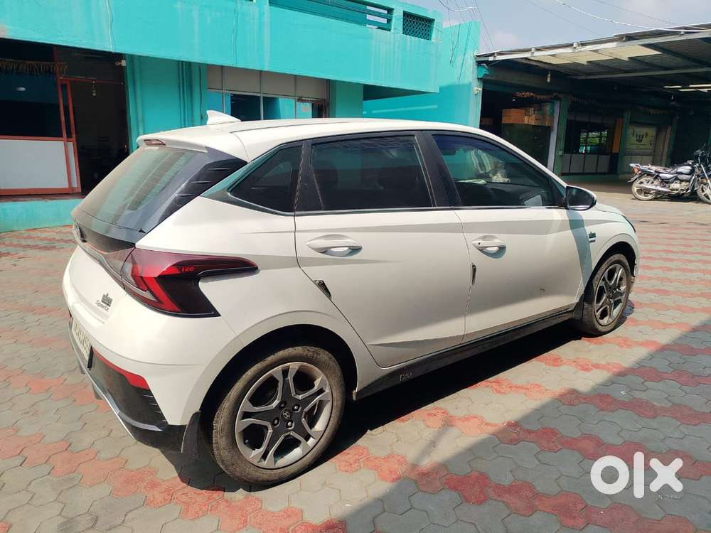 Hyundai I20 Sportz 1.2 Ivt, 2024, Petrol