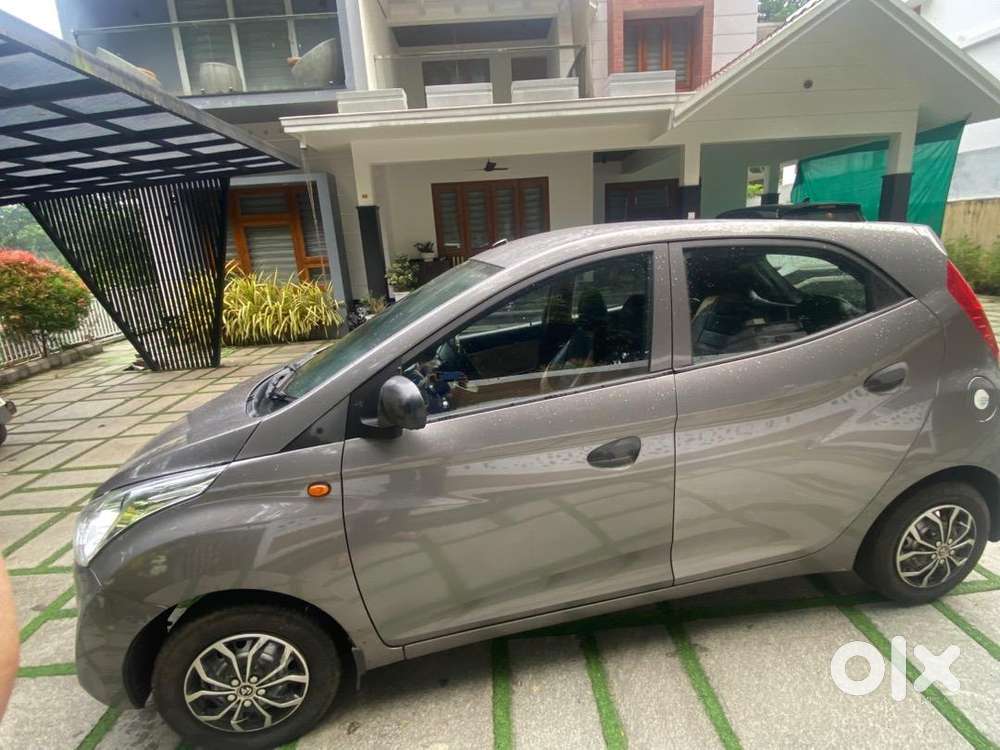 Hyundai Petrol 2013 Manual Car