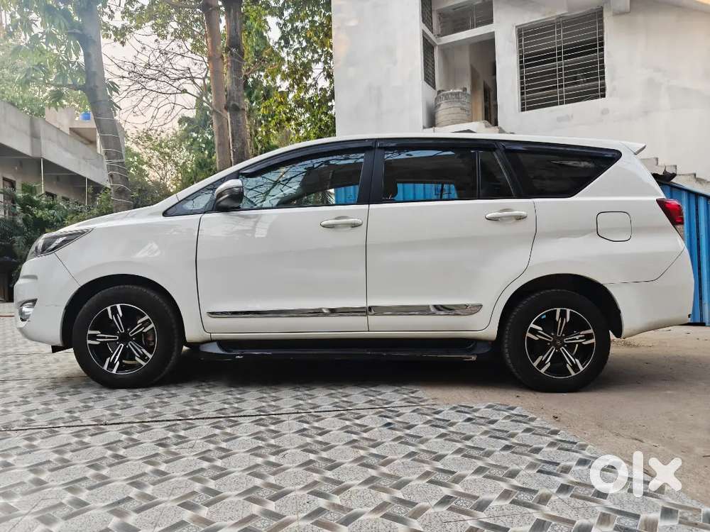 Toyota Innova Crysta 2024 Diesel Well Maintained