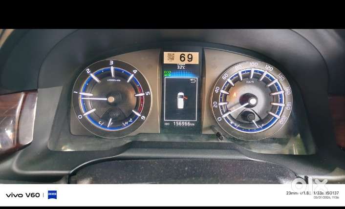 Toyota Innova Crysta 2.4 V 7 Str, 2016, Diesel