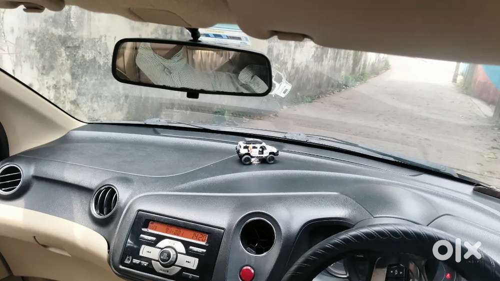Honda Amaze 2015 Petrol 103000 Km Driven