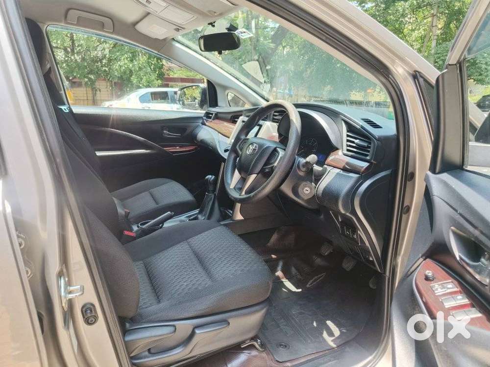 Toyota Innova Crysta 2.4 Gx Mt 8s, 2018, Diesel