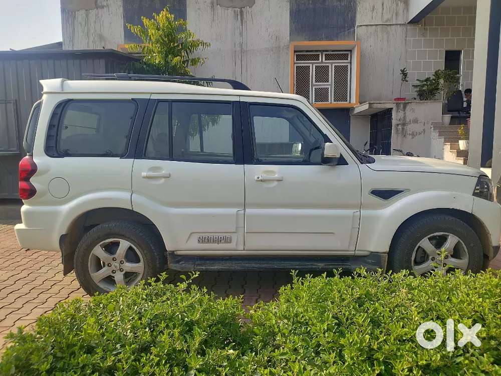 Scorpio S11