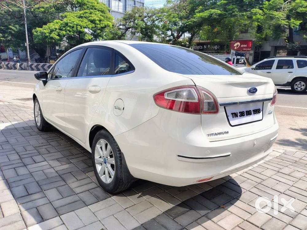 Ford Fiesta Petrol Titanium, 2012, Petrol