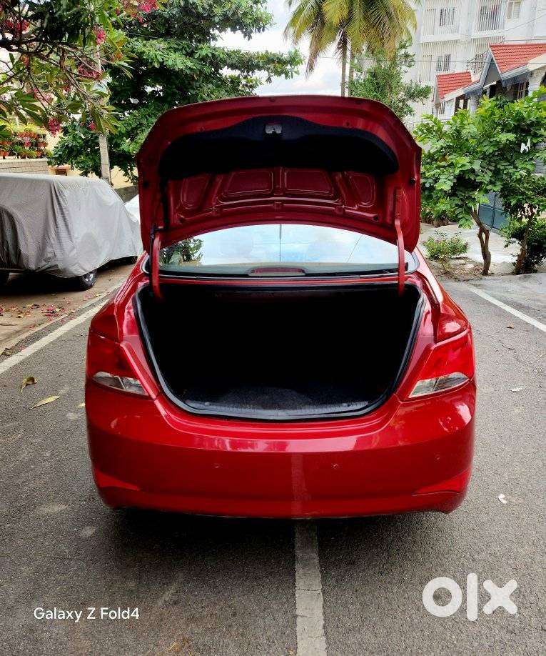 Hyundai Fluidic Verna 1.6 Vtvt S(o), 2015, Petrol